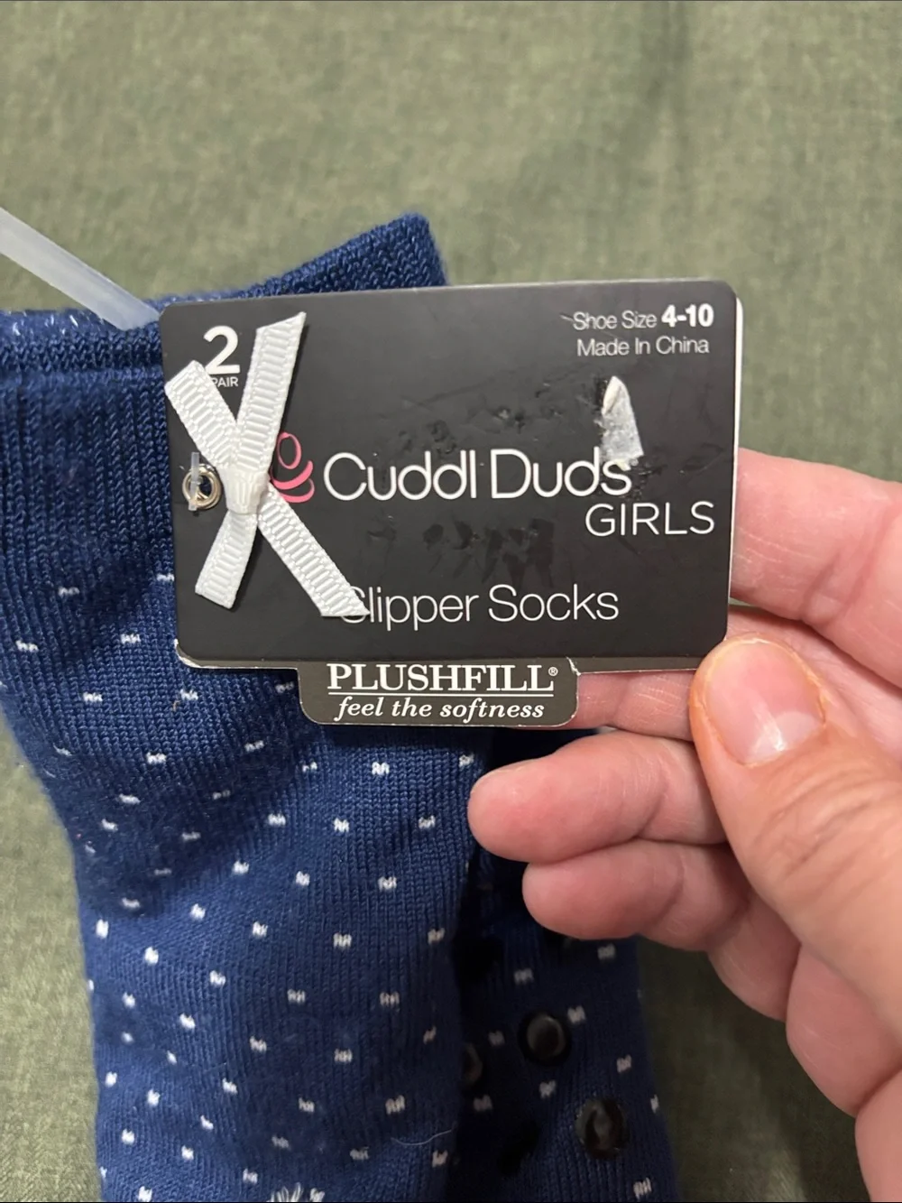 2 pairs soft Cuddl Duds Navy lounge Socks Pink-Accented Penguin/navy w pink trim